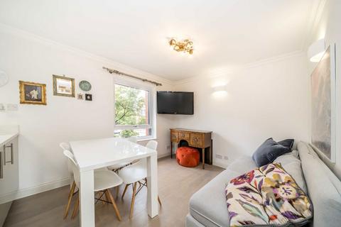 2 bedroom flat for sale, Greyhound Road, London W6