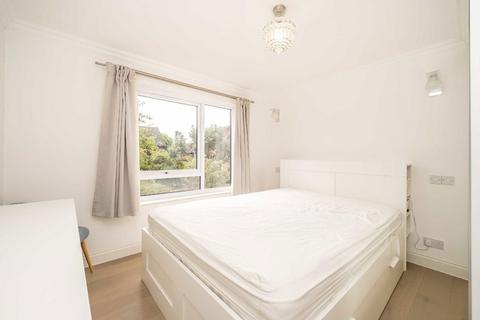 2 bedroom flat for sale, Greyhound Road, London W6