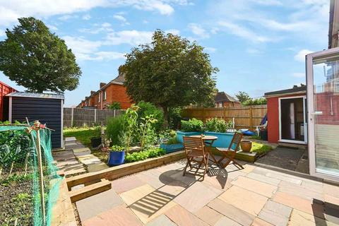 5 bedroom semi-detached house for sale, Vine Square, Eastbourne BN22