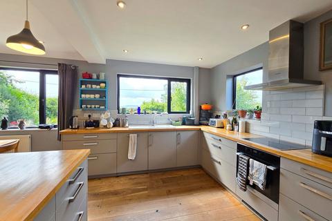 4 bedroom detached house for sale, Leigh Road, Chulmleigh EX18