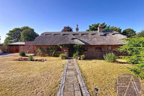 undefined, Park Road, Formby L37