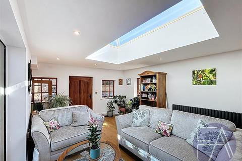 undefined, Park Road, Formby L37