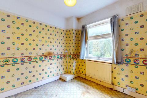 82 Hamilton Avenue, Cheam, Sutton, SM3 9RL