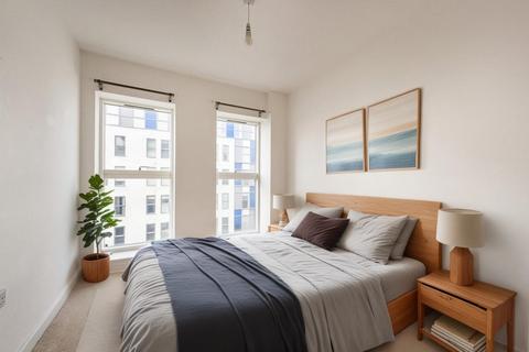 2 bedroom apartment for sale, Darbyshire House, Clovelly Place, Greenhithe, DA9