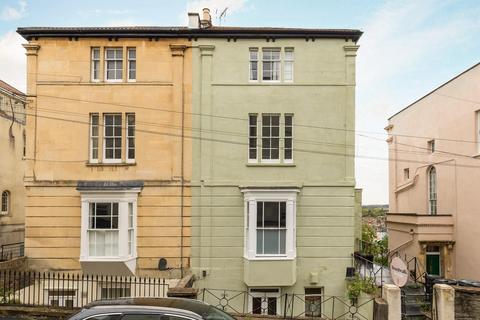 2 bedroom flat for sale, Springfield Road, Cotham