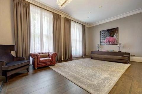 undefined, Buckingham Gate, London, SW1E