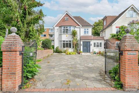 undefined, The Beeches, Perivale, Greenford, UB6