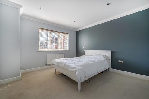 Flat 22, Bonhomie Court Broadcommon Road, Hurst, Reading, RG10 0TD