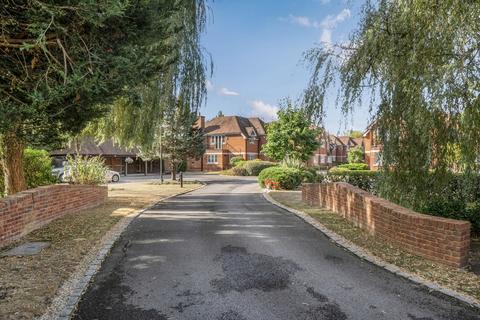 Flat 22, Bonhomie Court Broadcommon Road, Hurst, Reading, RG10 0TD