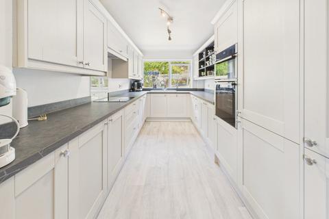 undefined, Sumerlin Drive, North Somerset BS21