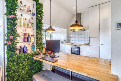 3 bedroom apartment for sale, Church Road, Poole, Dorset, BH14