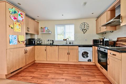 undefined, Woodside Court, Farnborough, GU14