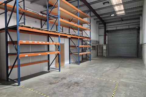 Warehouse to rent, 33 Chapman Way, High Brooms Industrial Estate Way Tunbridge Wells TN2 3EF