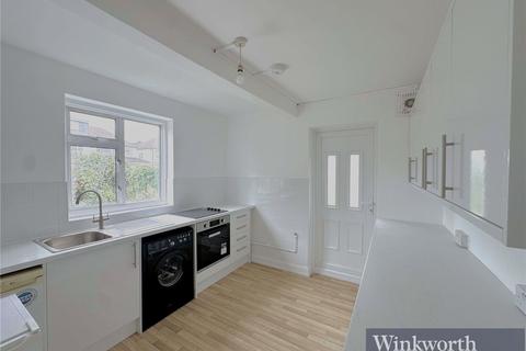 2 bedroom apartment to rent, Ivy Close, Harrow, HA2