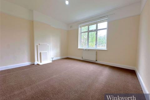 2 bedroom apartment to rent, Ivy Close, Harrow, HA2