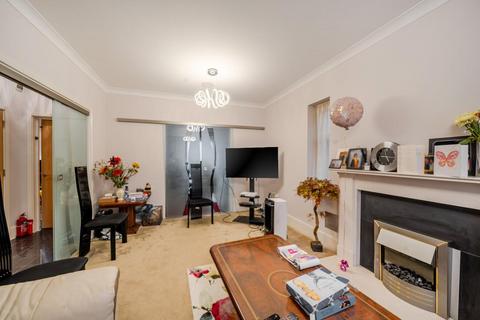 5 bedroom detached house for sale, Fauna Close, Stanmore HA7