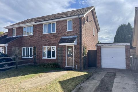 3 bedroom semi-detached house for sale, Stanhope Close, Snape