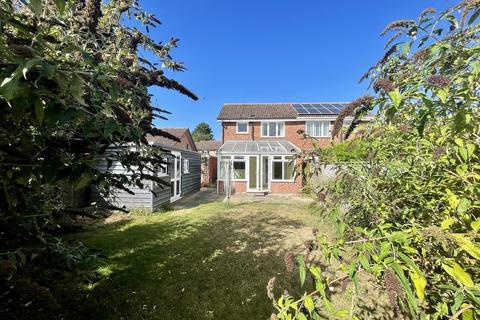 3 bedroom semi-detached house for sale, Stanhope Close, Snape
