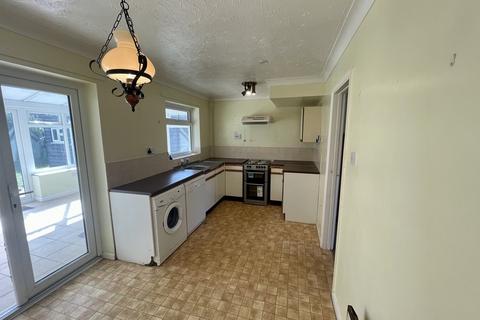 3 bedroom semi-detached house for sale, Stanhope Close, Snape