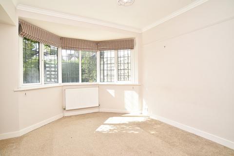 5 Burn Bridge Oval, Burn Bridge, Harrogate, HG3 1LR