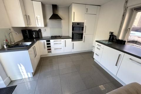 3 bedroom townhouse for sale, Drancy Avenue, Willenhall