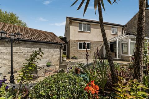undefined, Hazel Close, Newton Abbot, TQ12 4JY