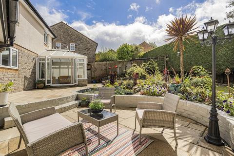 4 bedroom detached house for sale, Hazel Close, Newton Abbot, TQ12 4JY