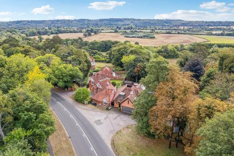 undefined, Henley Road, Marlow