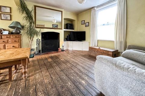 4 bedroom cottage for sale, High Street, Shrivenham SN6