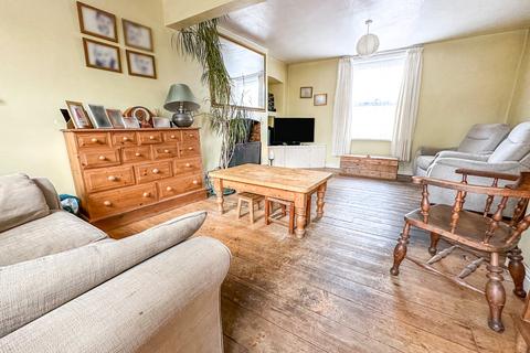 4 bedroom cottage for sale, High Street, Shrivenham SN6