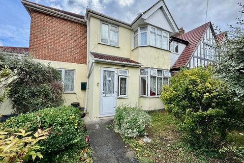 Studio to rent, College Hill Road, Harrow