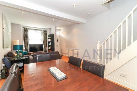 undefined, Edward Grove, New Barnet EN4