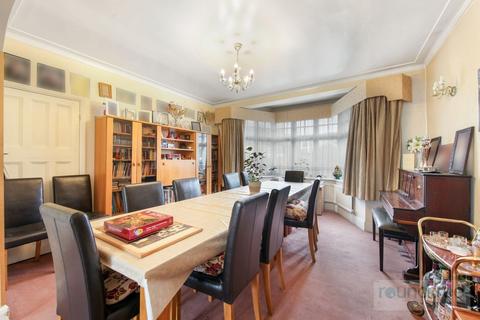 5 bedroom detached house for sale, Colindeep Gardens, Hendon