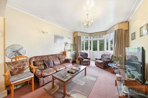 5 bedroom detached house for sale, Colindeep Gardens, Hendon