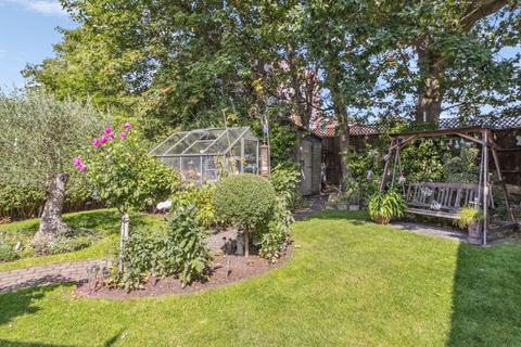 undefined, Pinner Hill Road, Pinner, HA5