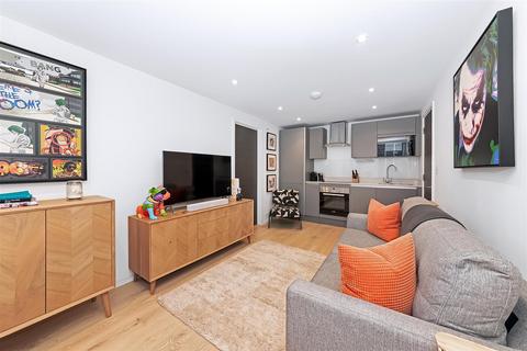 Flat 5, Decimal Court, 10 Whytecliffe Road South, Purley, CR8 2AU