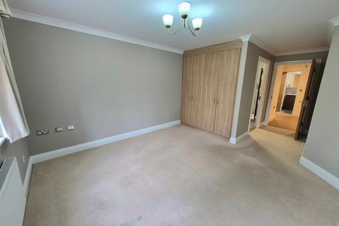 2 bedroom apartment for sale, Shoppenhangers Road, Berkshire SL6