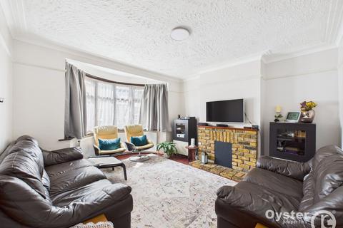 undefined, Chestnut Drive, Pinner, HA5