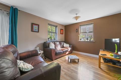 2 bedroom ground floor flat for sale, Rose Allen Avenue, Colchester CO2