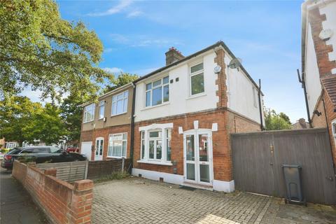 3 bedroom semi-detached house to rent, Maswell Park Road, Hounslow TW3