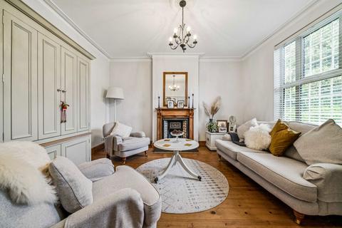 undefined, Hanworth Road, Hampton TW12