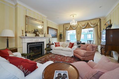 5 bedroom house to rent, Ennismore Mews, Kensington and Chelsea, London, SW7