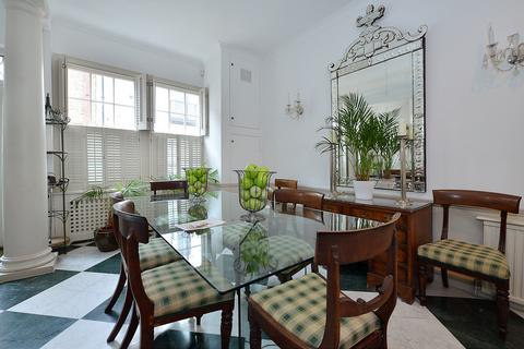 5 bedroom house to rent, Ennismore Mews, Kensington and Chelsea, London, SW7