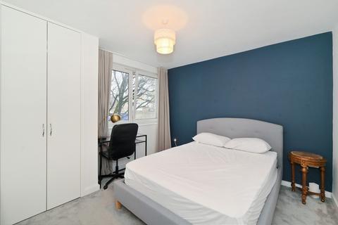 1 bedroom flat to rent, Fulham Road, Chelsea, Kensington and Chelsea, SW10