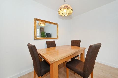 1 bedroom flat to rent, Fulham Road, Chelsea, Kensington and Chelsea, SW10