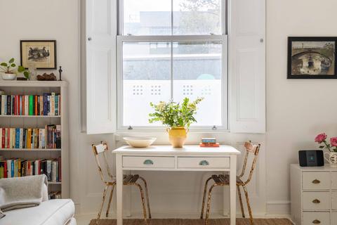 2 bedroom flat to rent, Lupus Street, Westminster, London, SW1V
