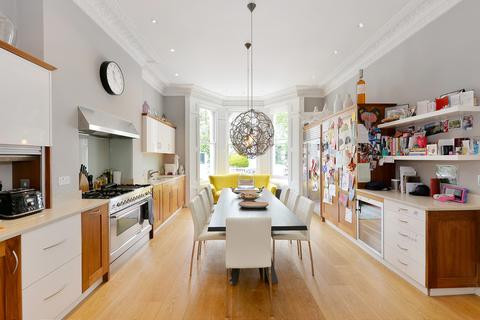 undefined, Palace Gardens Terrace, Kensington and Chelsea, London, W8