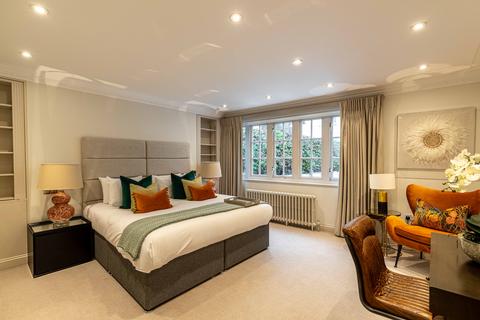 undefined, Wilton Row, London, SW1X