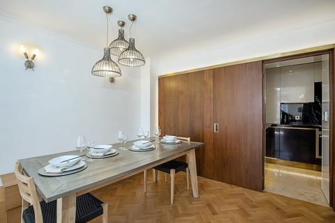 undefined, Hans Crescent, Kensington and Chelsea, London, SW1X