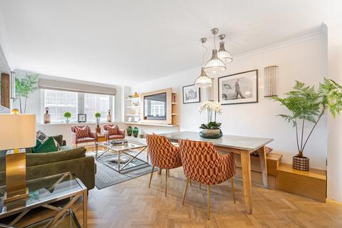 2 bedroom flat to rent, Hans Crescent, Kensington and Chelsea, London, SW1X